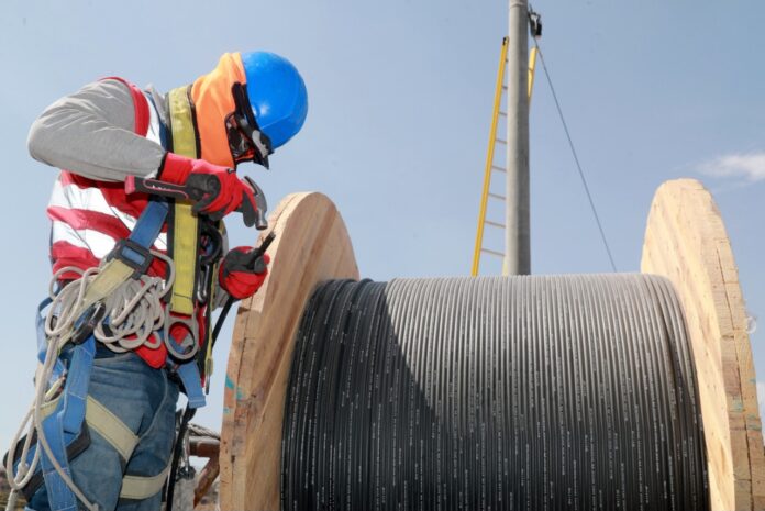 Pronatel se queda con la red dorsal de fibra: ven mala señal para el mercado peruano